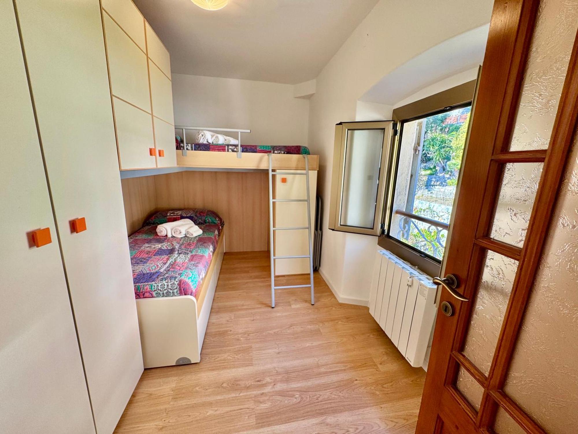 Kiss Of Sea - Balzi Rossi & Baia Beniamin Apartman Ventimiglia Kültér fotó