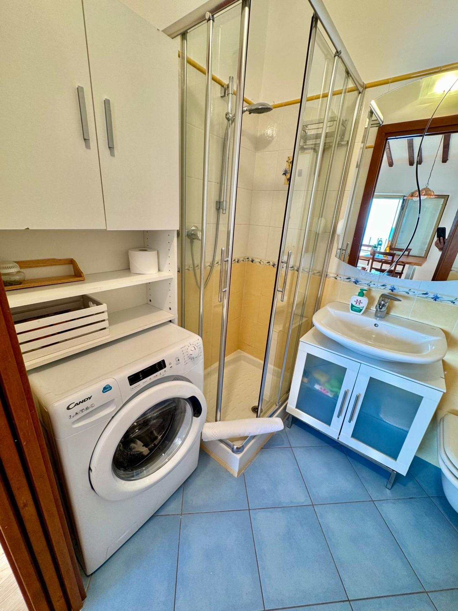 Kiss Of Sea - Balzi Rossi & Baia Beniamin Apartman Ventimiglia Kültér fotó